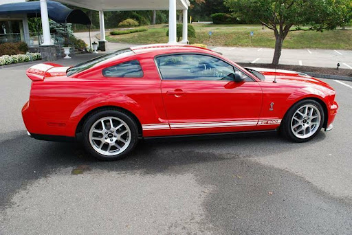 2007 Mustang Shelby GT500 from I Am Legend movie