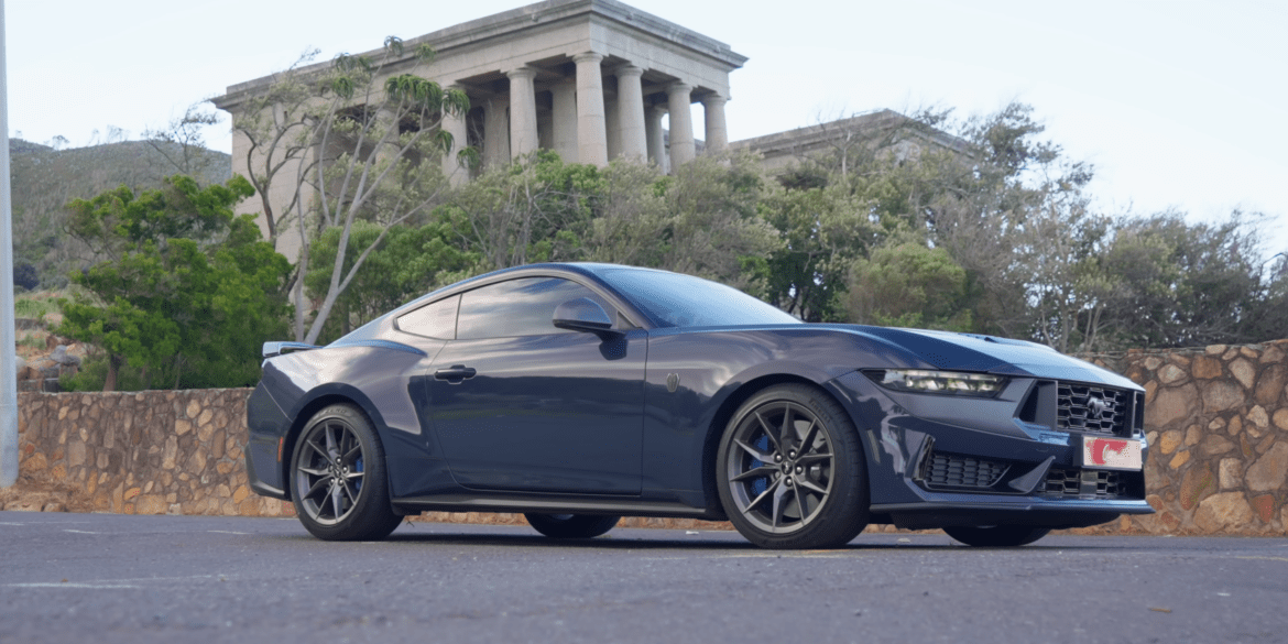 2024 Ford Mustang Dark Horse
